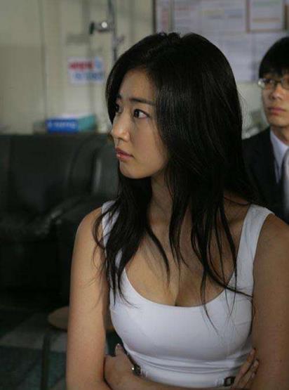 金莎朗电影在线观看,在线观看，沉浸式观影体验