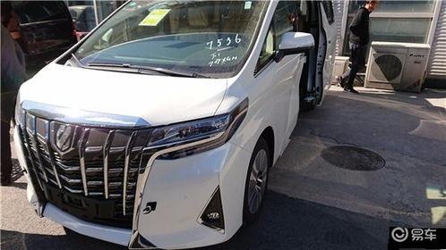 明星保姆车丰田,明星出行首选的豪华座驾揭秘