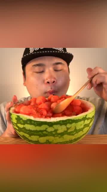 小胖哥吃瓜,揭秘娱乐圈那些不为人知的幕后故事