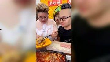 吃瓜少女娱乐酱